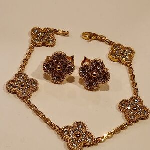 2Pis.Clover Braslet,Earring Gold Color Clasp,925 Silver,Moissanite. Gold Plated